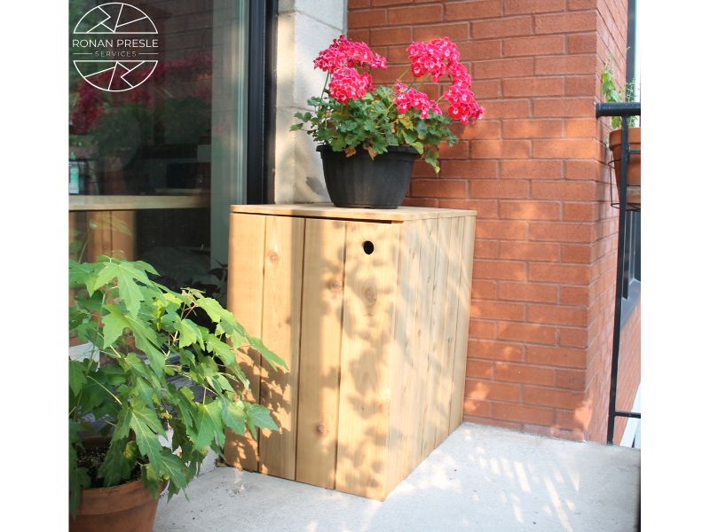 Chair from the movie Suzume